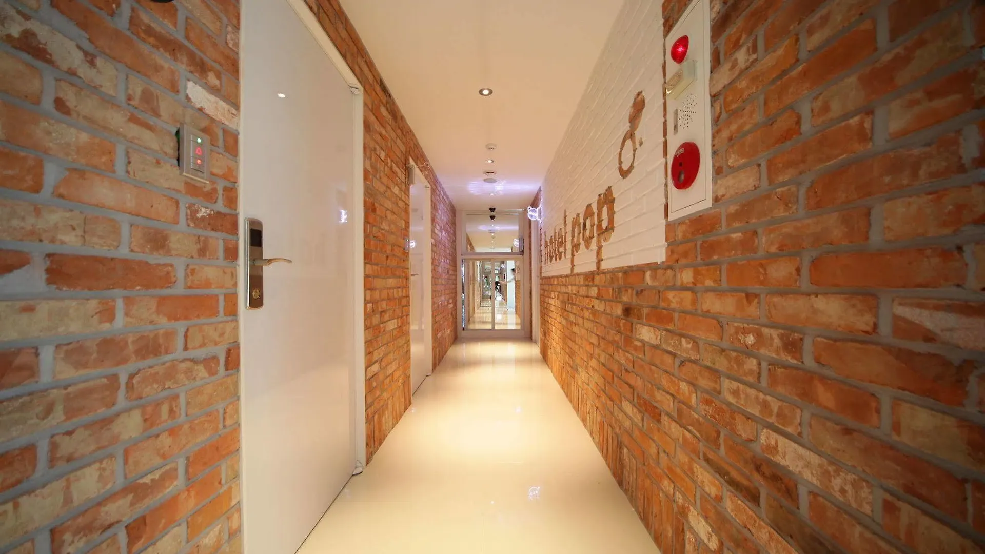 Pop1 Hotel Seoul 2*,  South Korea